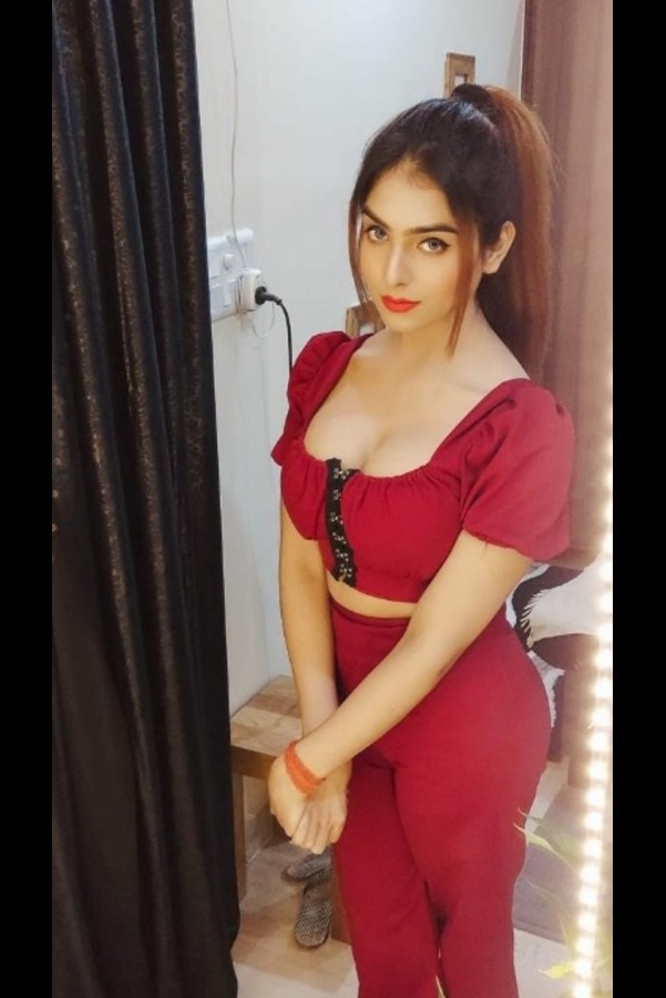  call girls service in Minto Road Delhi